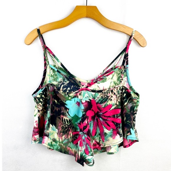 Soprano | NWT Floral Tropical Crop Top - Picture 2 of 8